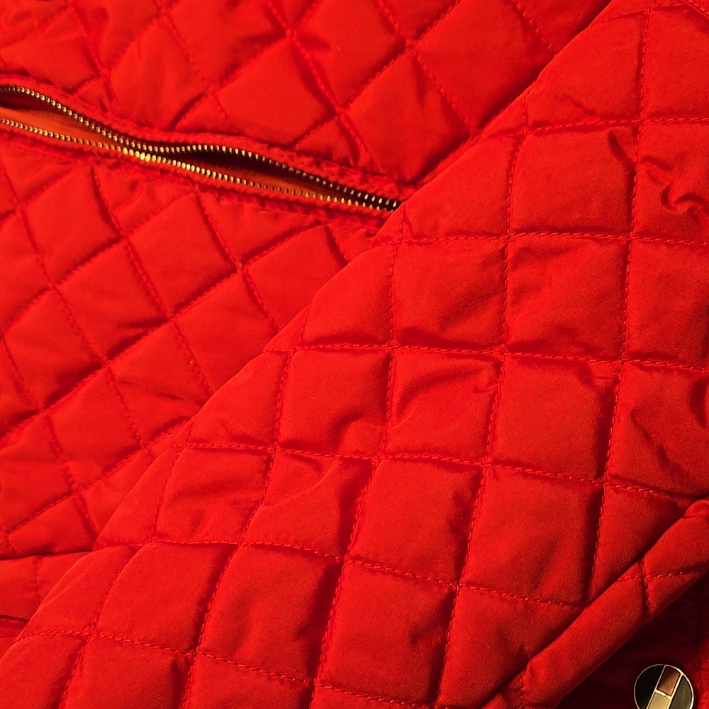 Tommy Hilfiger Womans Red Quilted Puffer Jacket - Picture 2 of 10